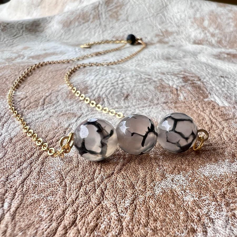 Dragon Vein Agate Crystal EO Diffuser Necklace